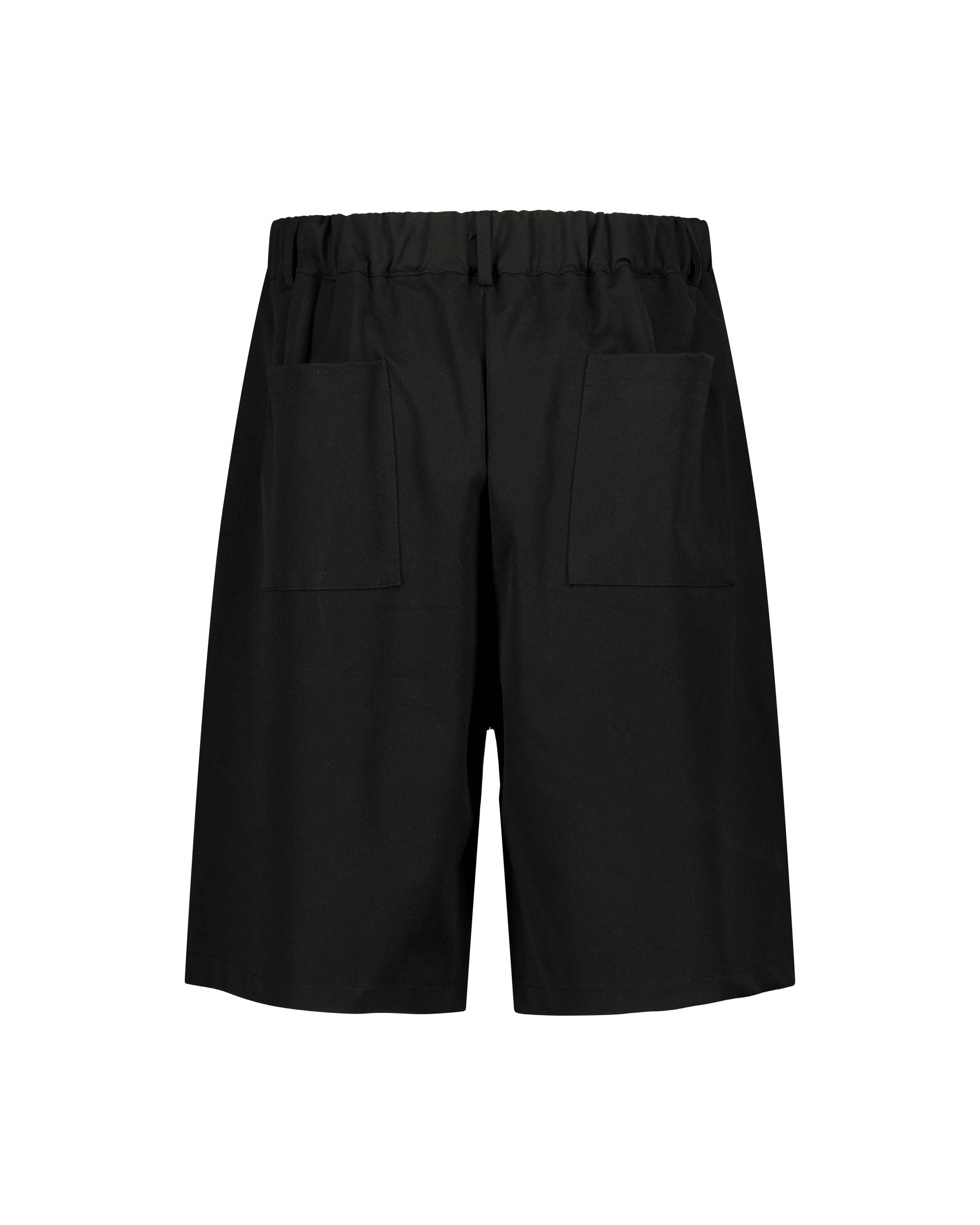 Pleated Shorts – Black